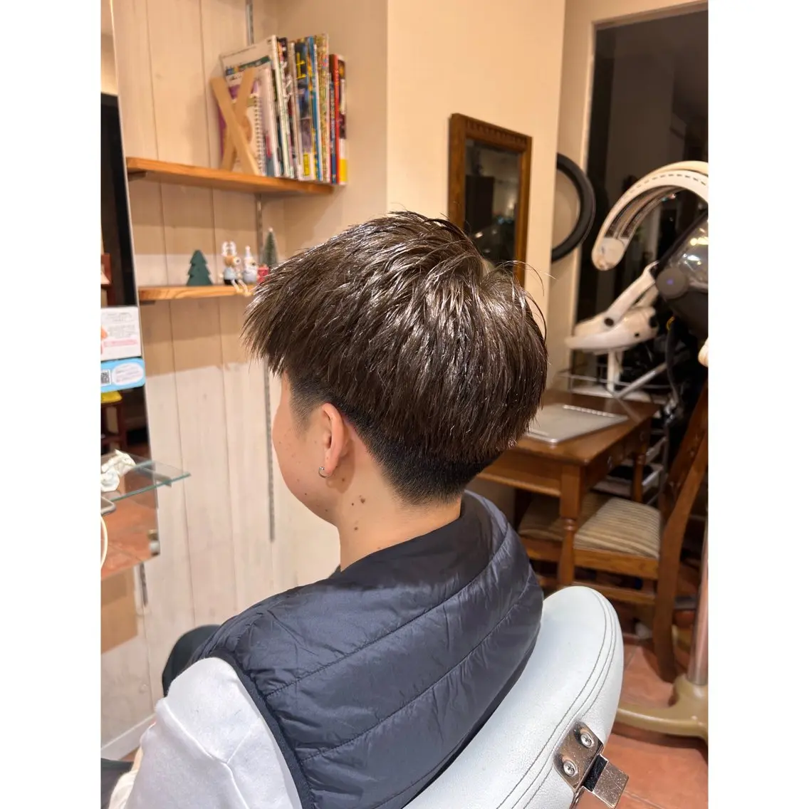 メンズ メンズブリーチ 三澤 瑠花のヘアスタイル
