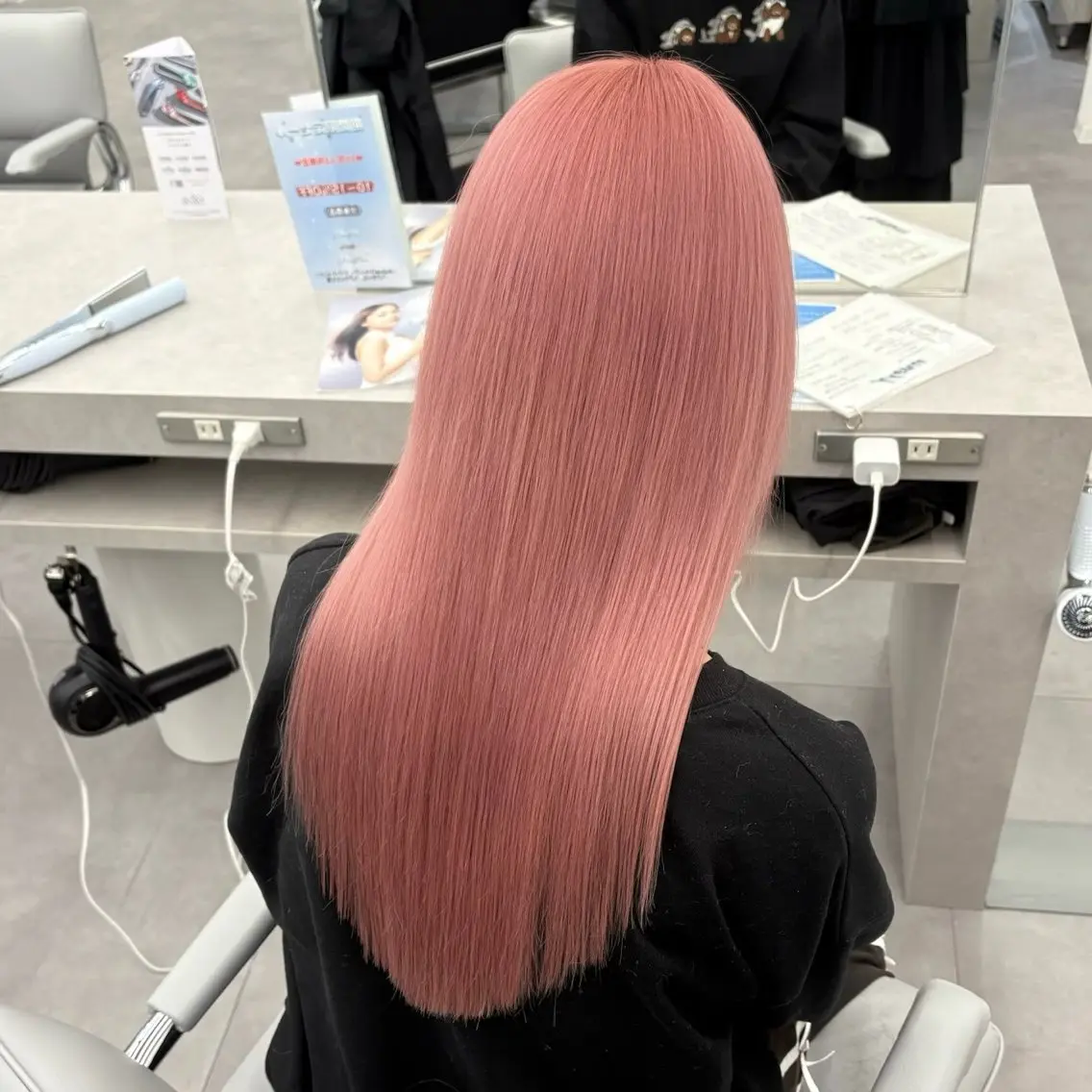 ロング ヘアカラー 🎀ハイトーン🎀 ケアブリーチmikuのヘアスタイル