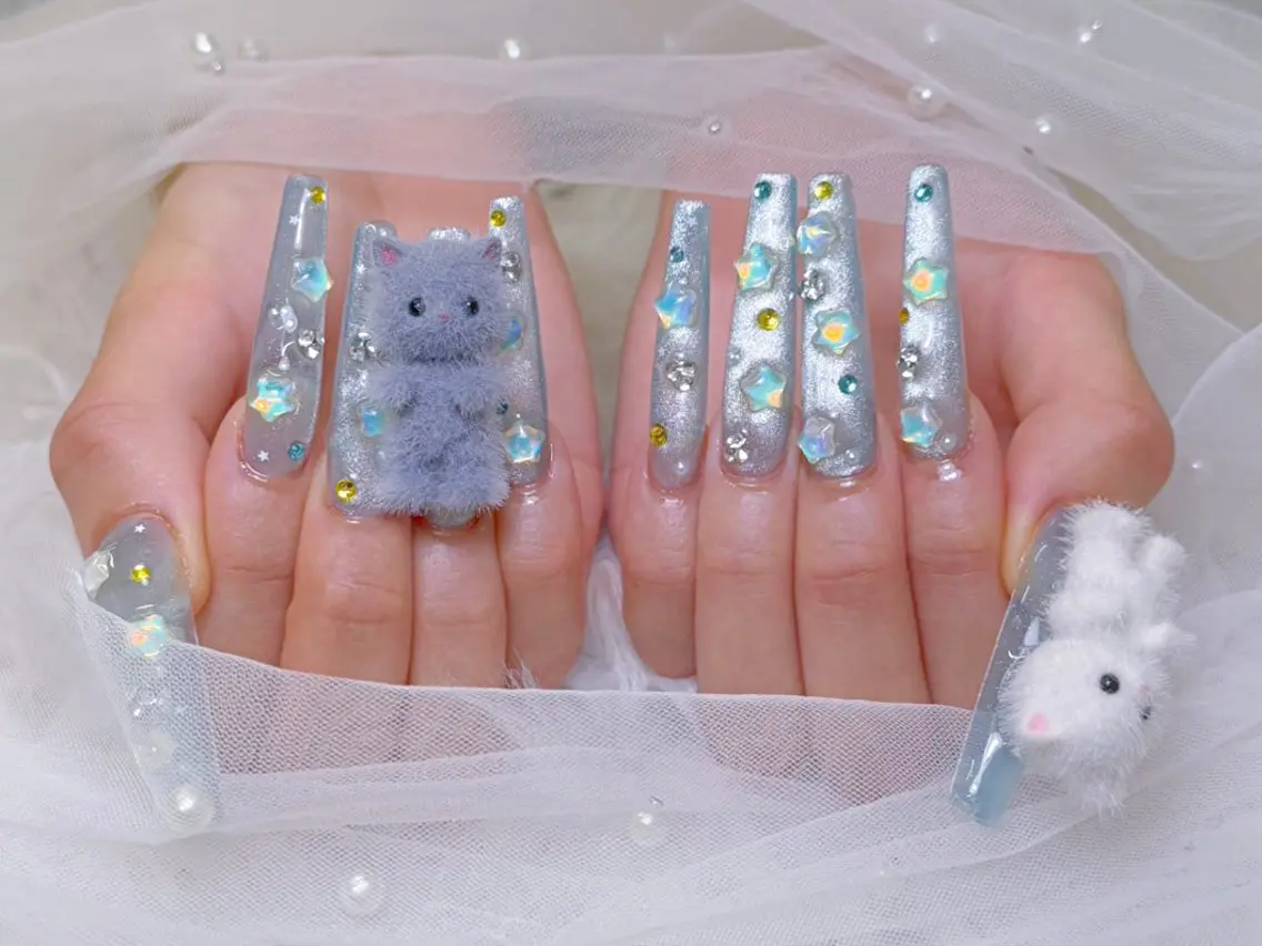 ネイル lucky nail 歌舞伎町のネイルデザイン