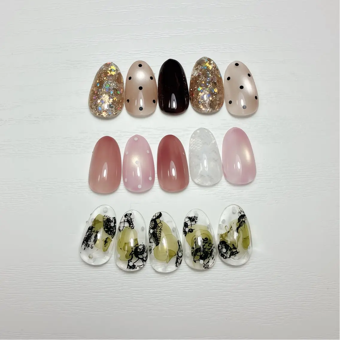 ネイル フットネイル 氷ネイル・うるうるネイル マグネットネイル ニュアンスネイル シンプルネイル ハンドネイル nail salon anoneのネイルデザイン