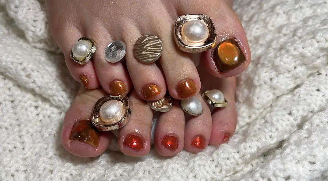 ネイル べっ甲ネイル フットネイル ジェルネイル 氷ネイル・うるうるネイル Mimi Nailのネイルデザイン