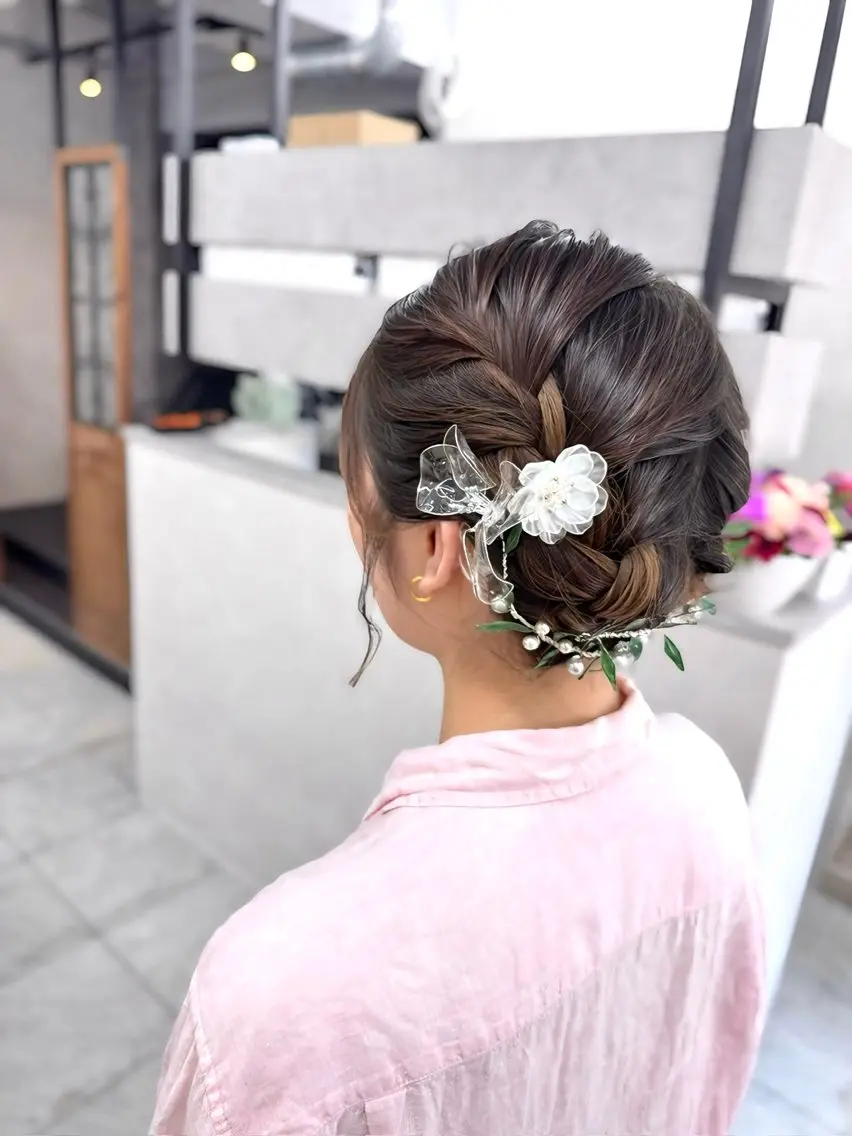 ミディアム ヘアアレンジ 卒業式のヘアスタイル ヘアセット 伊藤 栄子のヘアスタイル