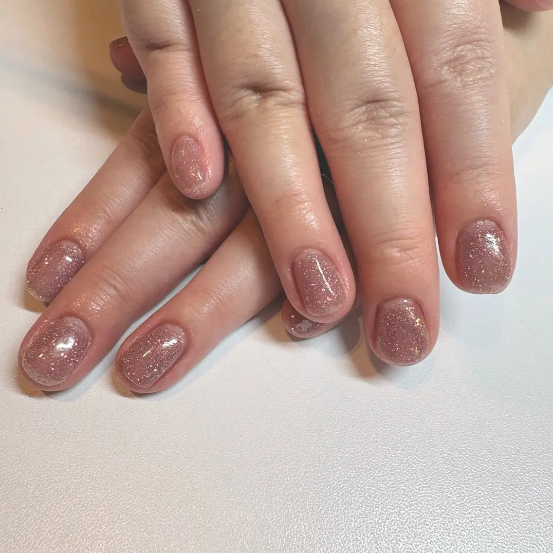 ネイル フラッシュネイル キラキラネイル Luxe 燕三条店 Miinaのネイルデザイン