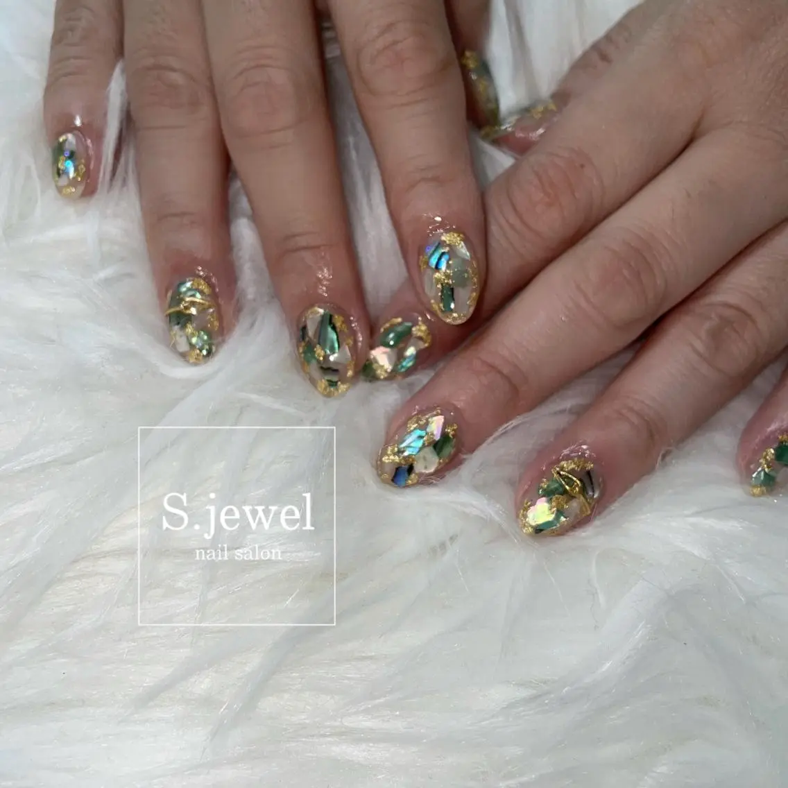 ネイル S. JEWELのネイルデザイン