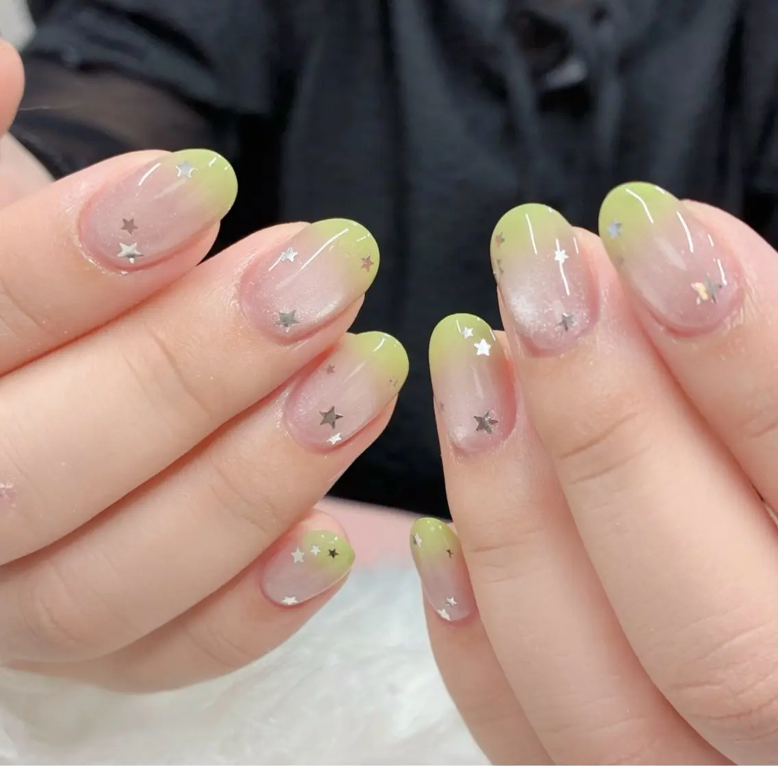 ネイル ハンドネイル ハンドケア DuLi Blinkのネイルデザイン