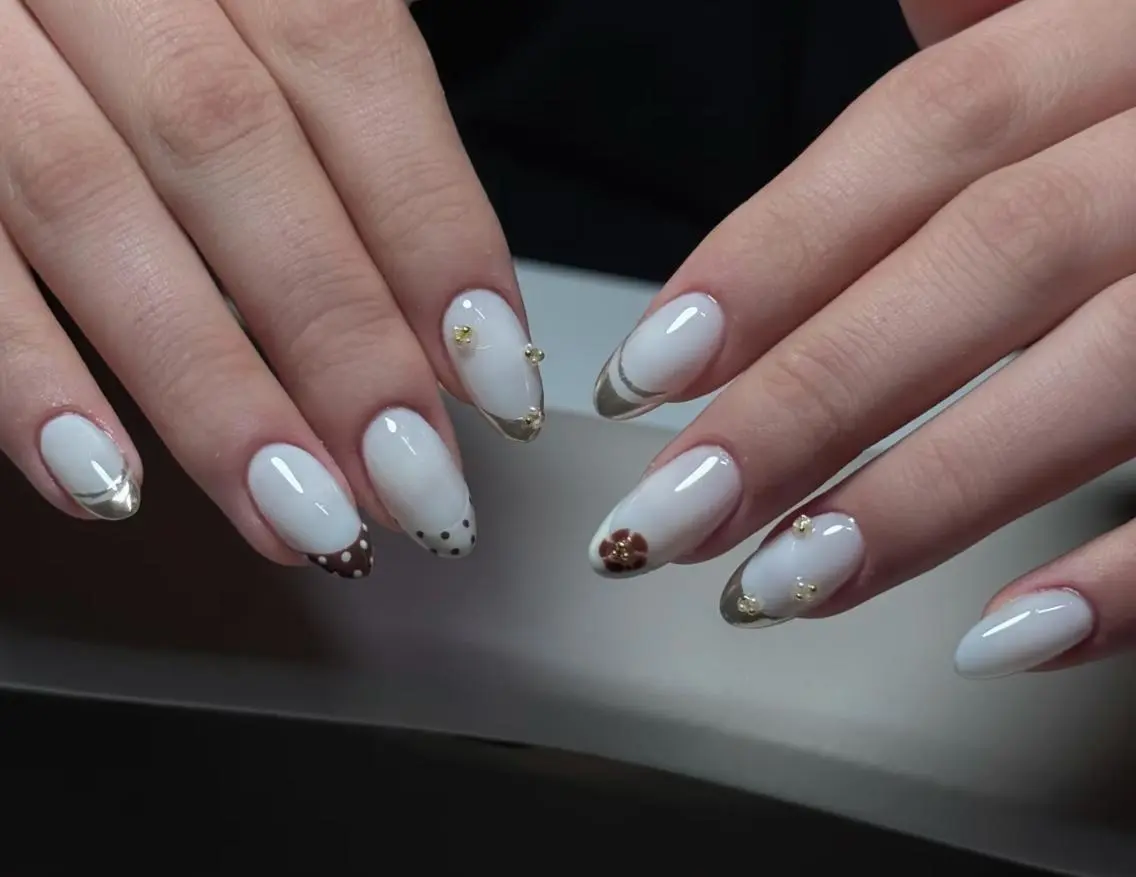 ネイル ハンドネイル 🎀 NaNa_nailのネイルデザイン