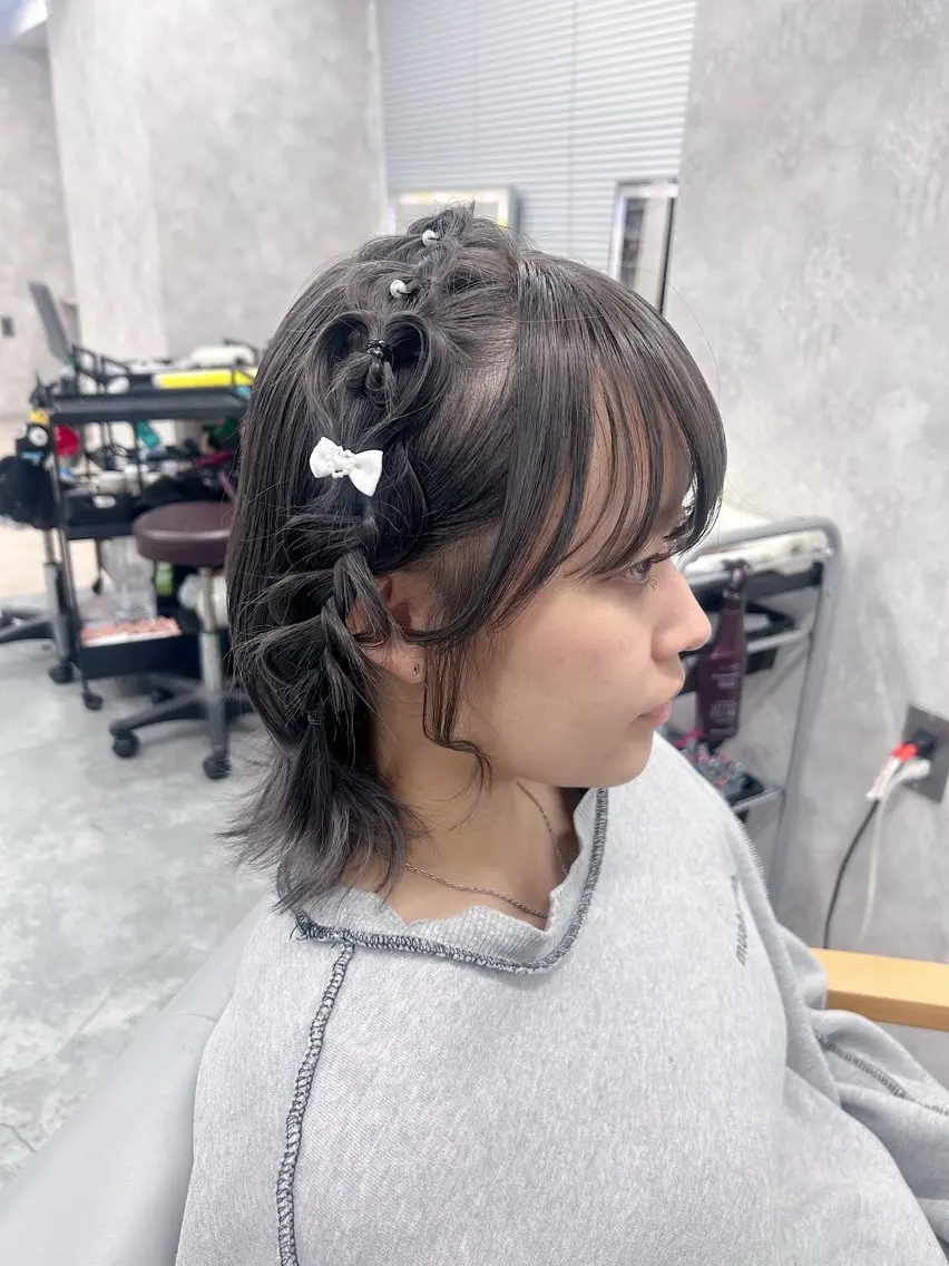 ミディアム カラー ヘアアレンジ ヘアセット 💕ブリーチ/ヘアメ 🎀YUUKAのヘアスタイル