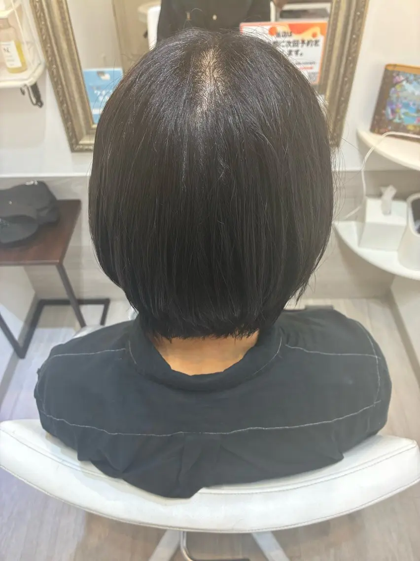 ショート カラー ✨透明感カラー✨ ☘️くすみカラー☘️のヘアスタイル