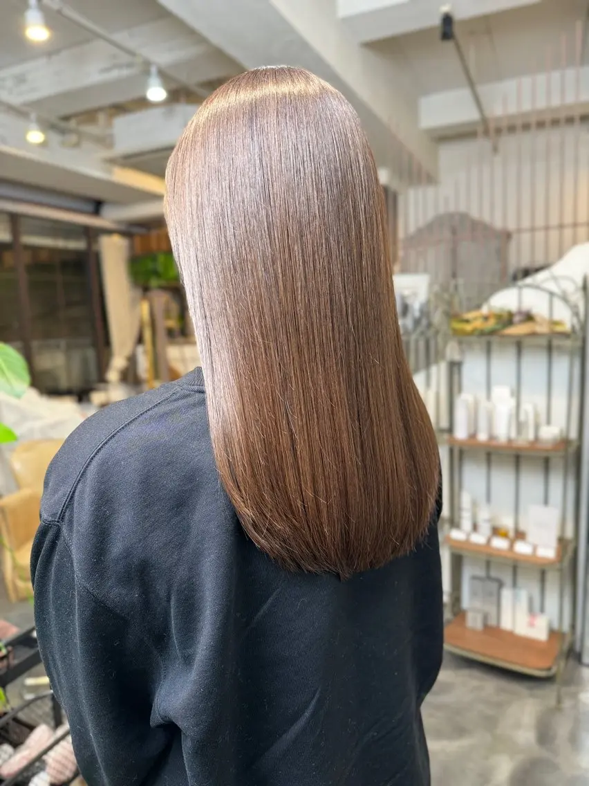 セミロング カラー カット 縮毛矯正 トリートメント 🌟学割クーポン多数 すがわら🌟のヘアスタイル