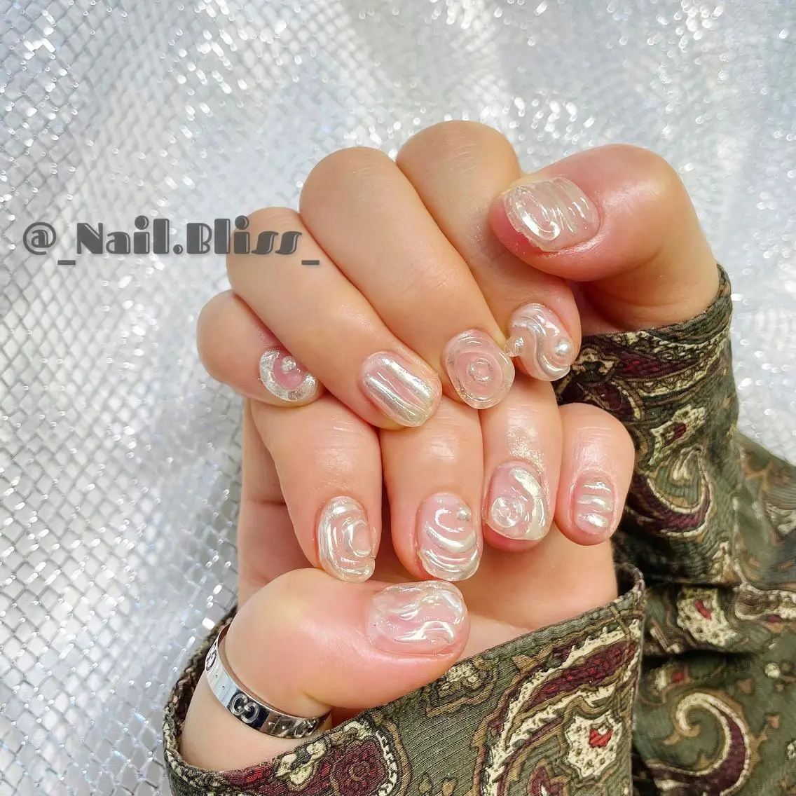 ネイル クリアネイル ぷっくりネイル ハンドネイル NAIL BLISSのネイルデザイン