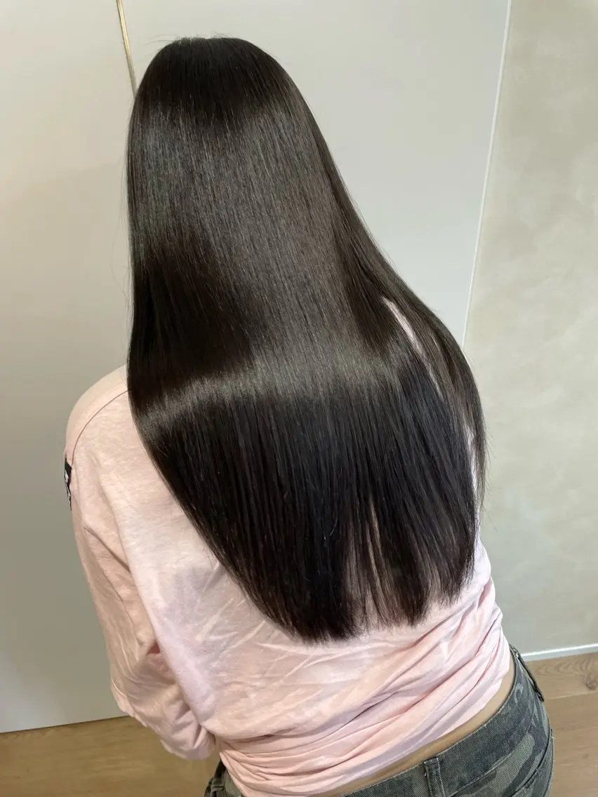 ロング カット ヘアカラー トリートメント 石垣 凜のヘアスタイル