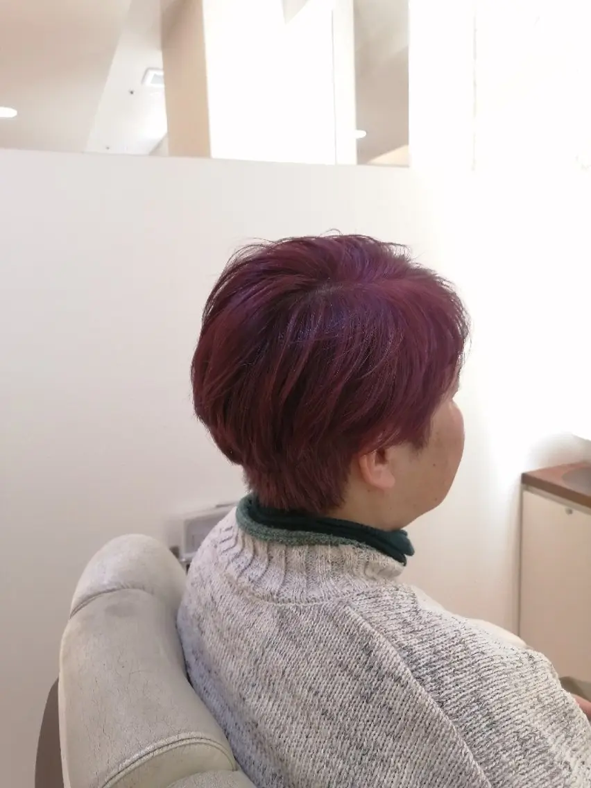 ショート カット ヘアカラー トリートメント 鈴木 さやかのヘアスタイル