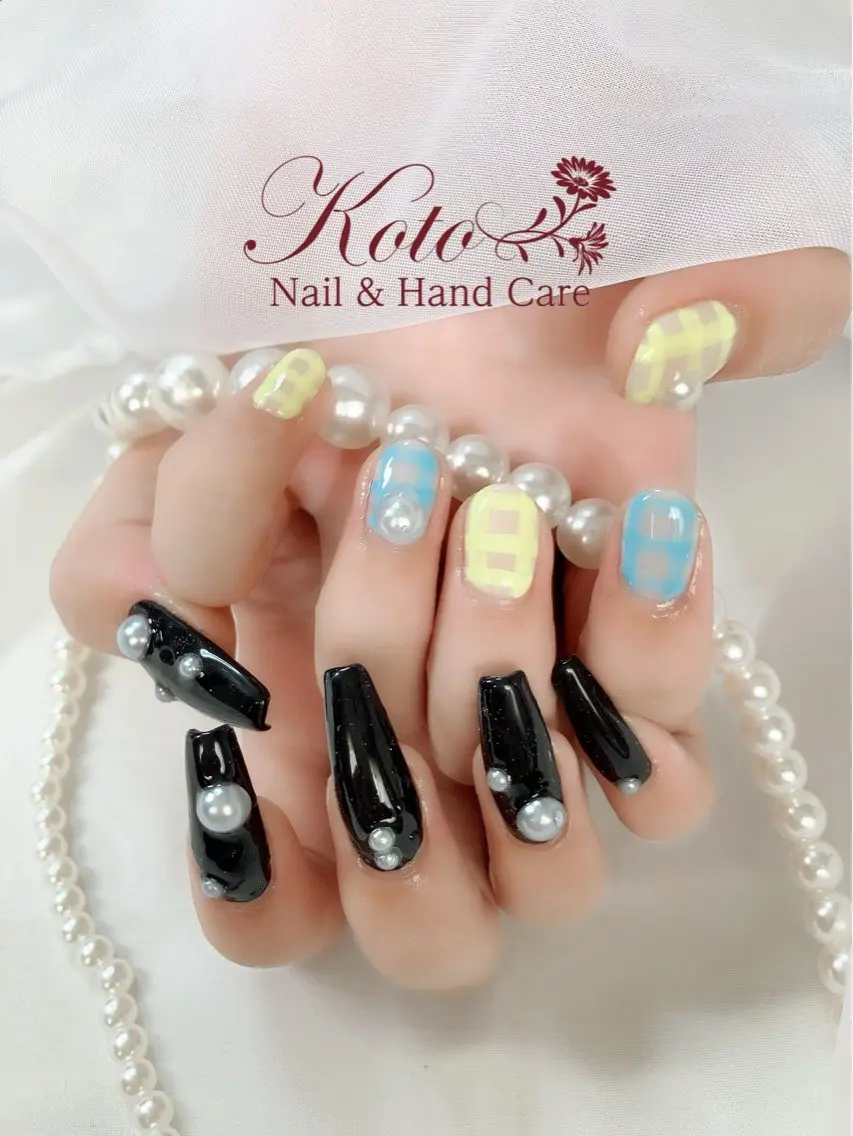 ネイル 長さ出し ジェルネイル 持ち込み ニュアンスネイル 赤色 ハンドネイル Nail Salon KOTOのネイルデザイン