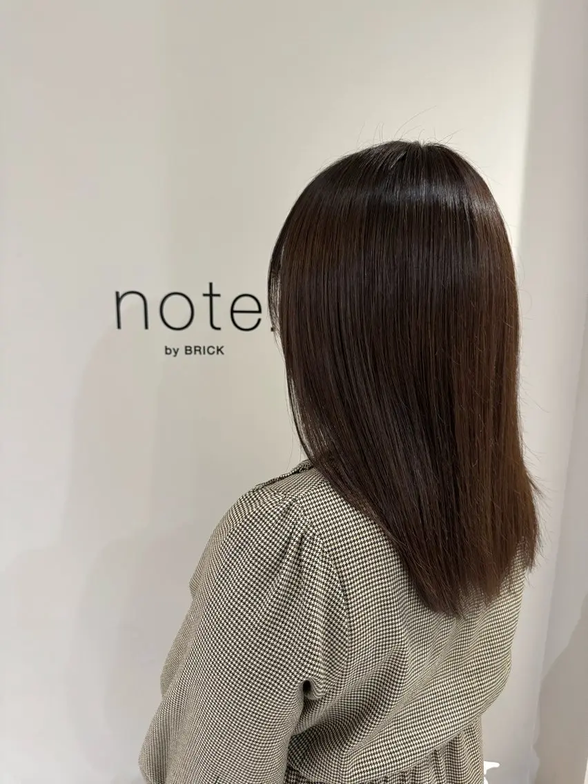 セミロング カラー 透明感カラー miyu .のヘアスタイル