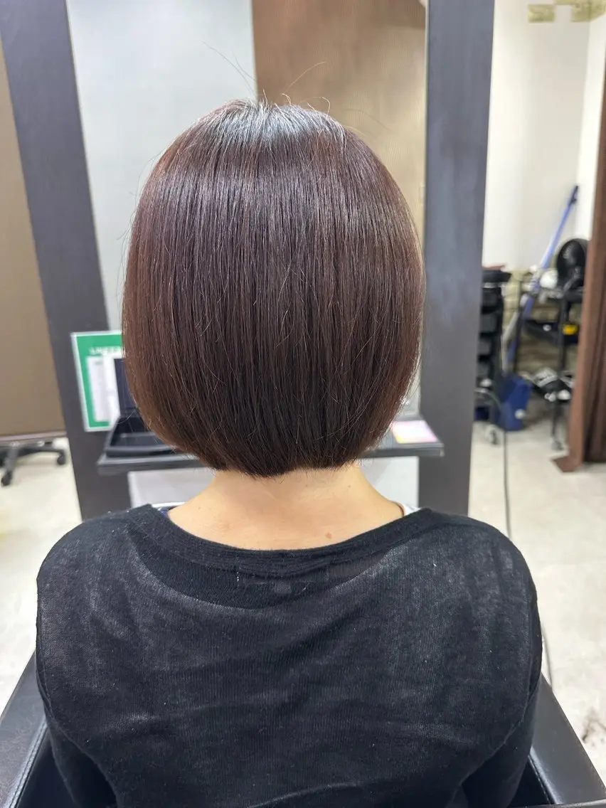 ショート カラー ボブ 坪井 拓海のヘアスタイル