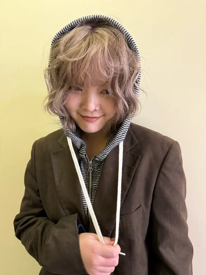 寺崎 由衣のヘアスタイル