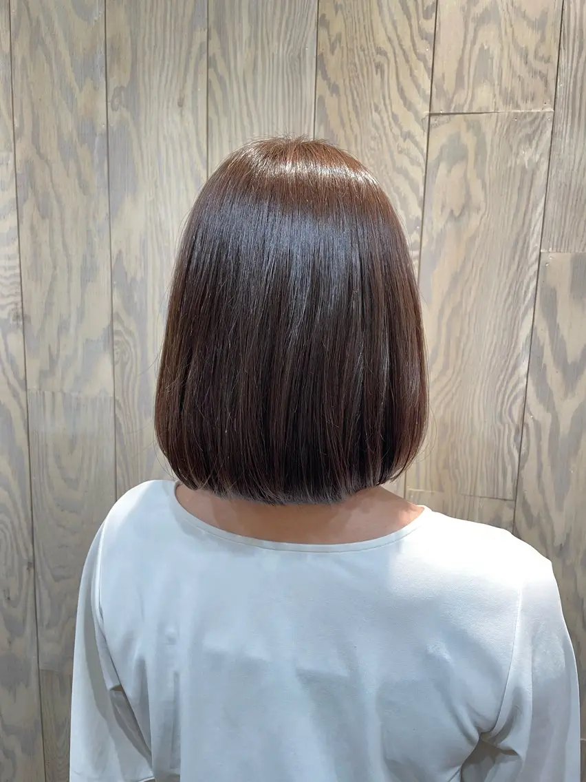 ミディアム 亀田 実花のヘアスタイル