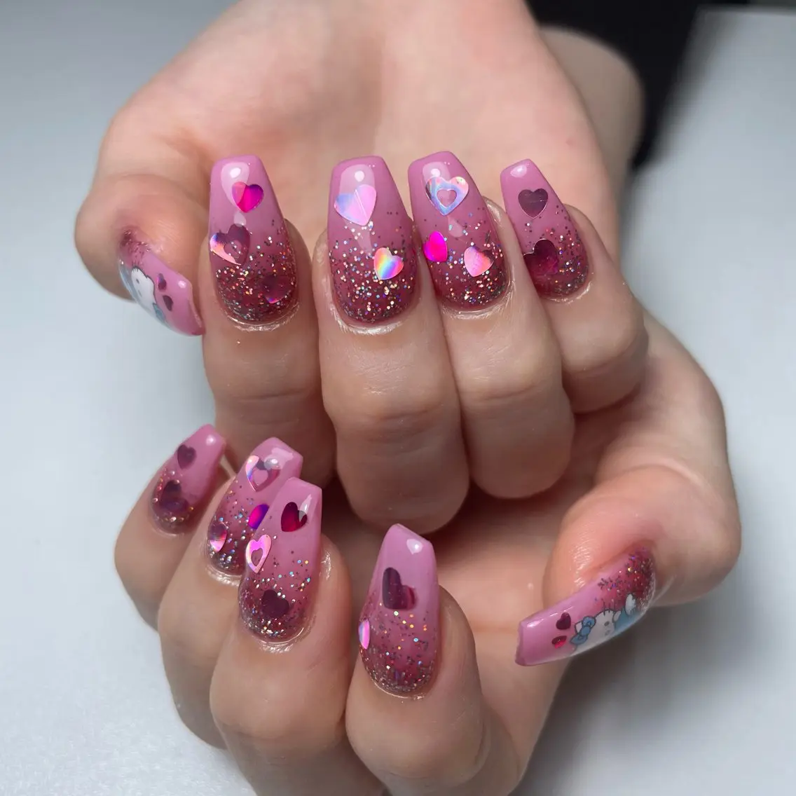 ネイル ブルー チークネイル フラッシュネイル フットネイル ジェルネイル ハンドネイル Sugar. ひかり໒꒱˚.*のネイルデザイン