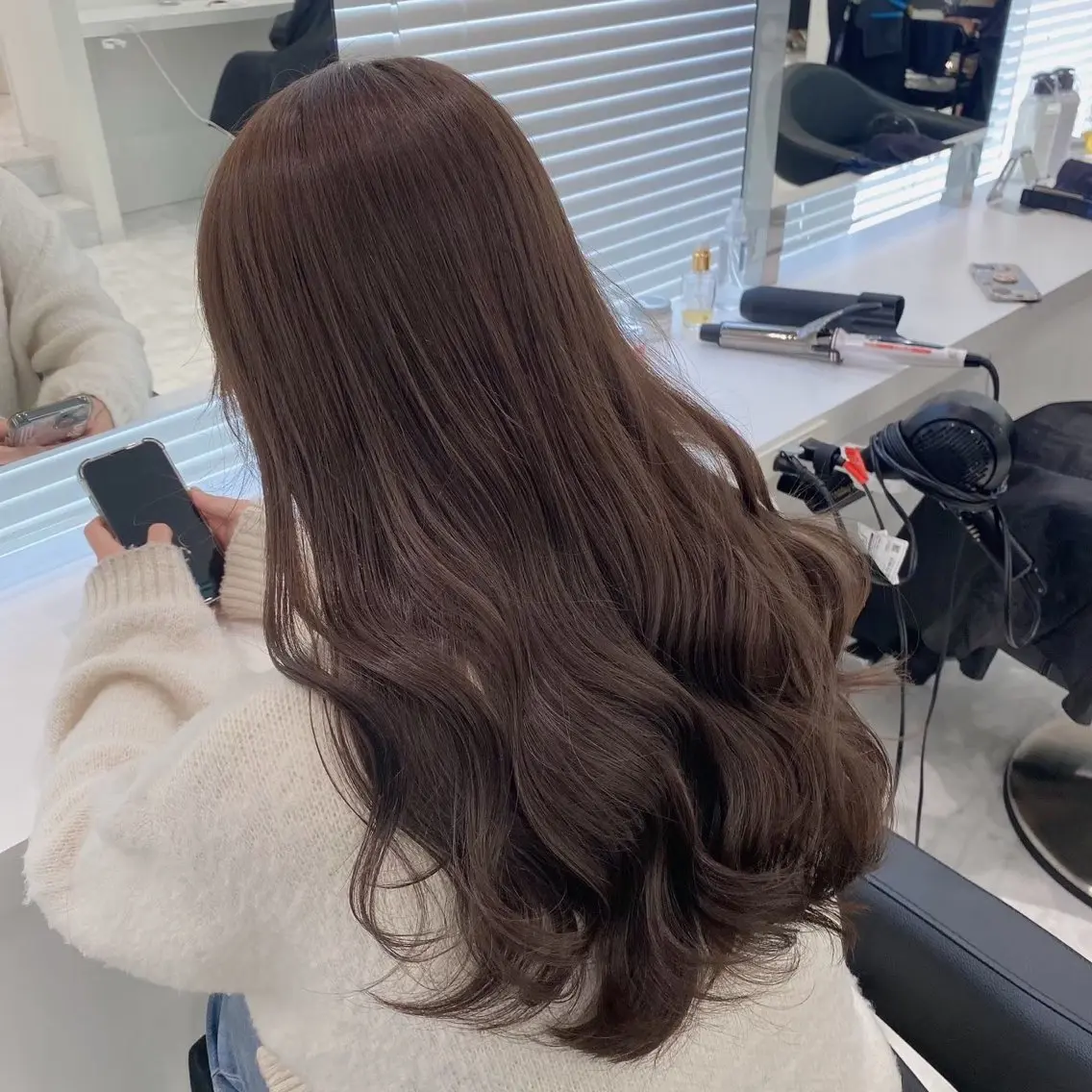 ミディアム ヘアカラー トリートメント 上品🤍韓国レイヤー /透明感🤍FUGAのヘアスタイル