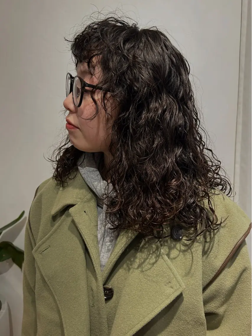 ロング パーマ カット パーマ niina suzukiのヘアスタイル