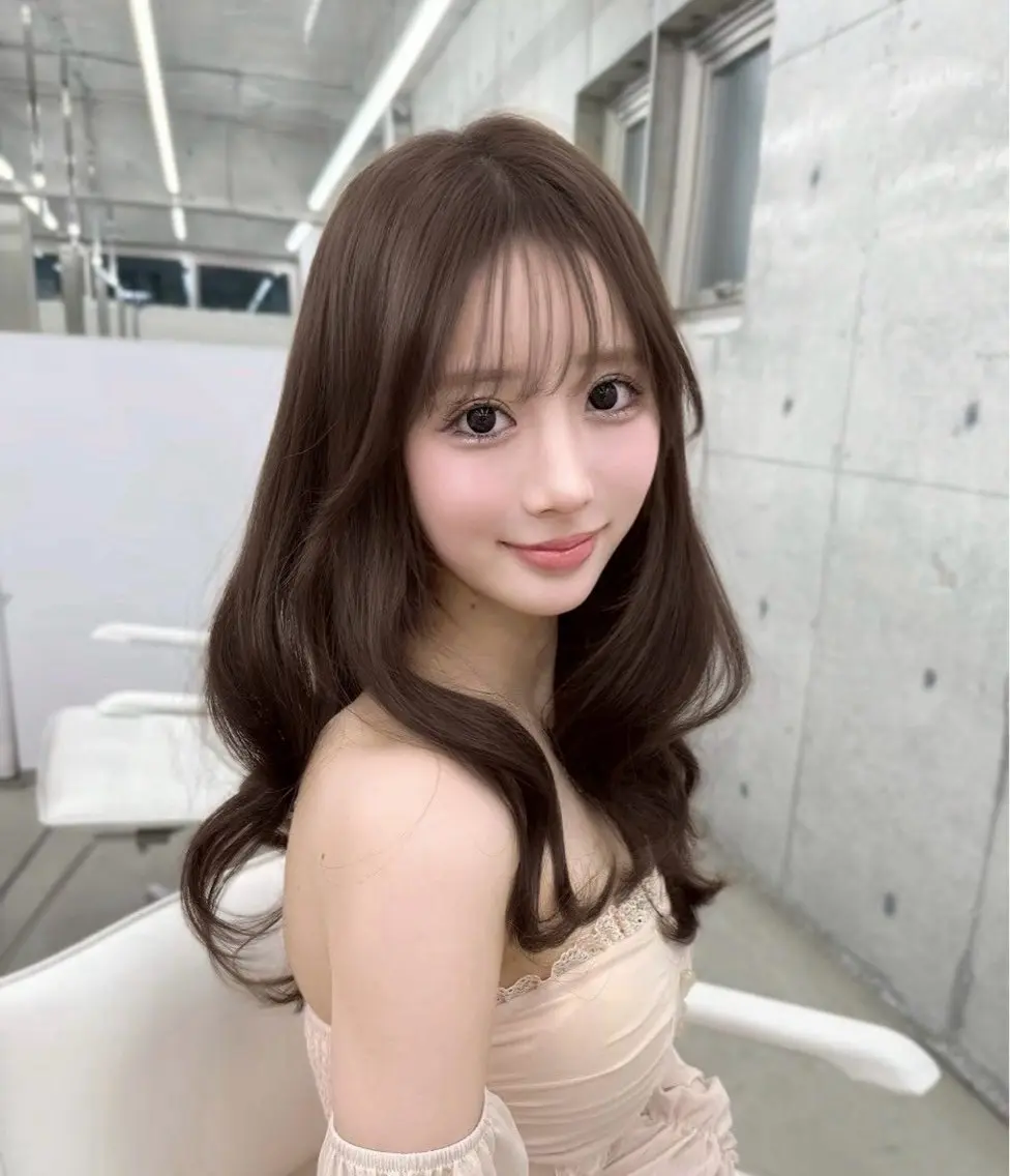 ロング カット ヘアカラー トリートメント 𝑨𝑴𝑰 🎀 モテガーリーヘア🤍のヘアスタイル