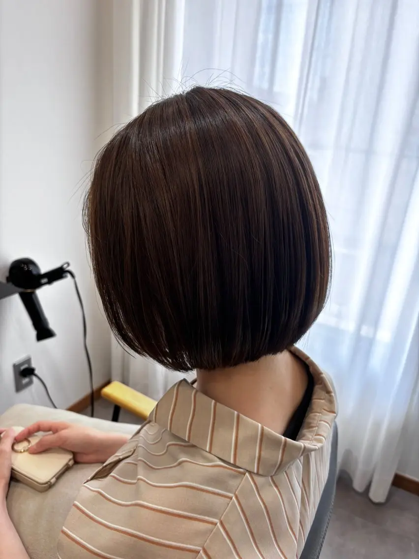 ショート カラー ベージュカラー 由良 龍也のヘアスタイル