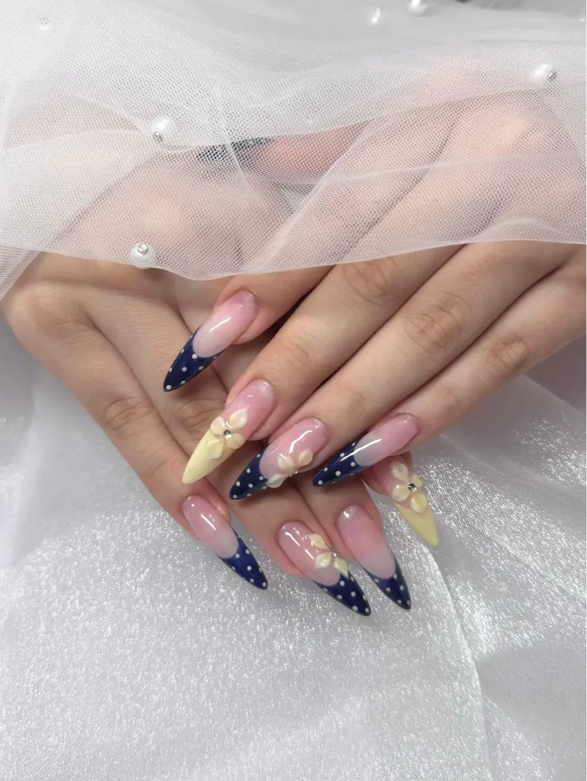 ネイル アートネイル ハンドネイル Hal nail立川 Nanami⏦のネイルデザイン