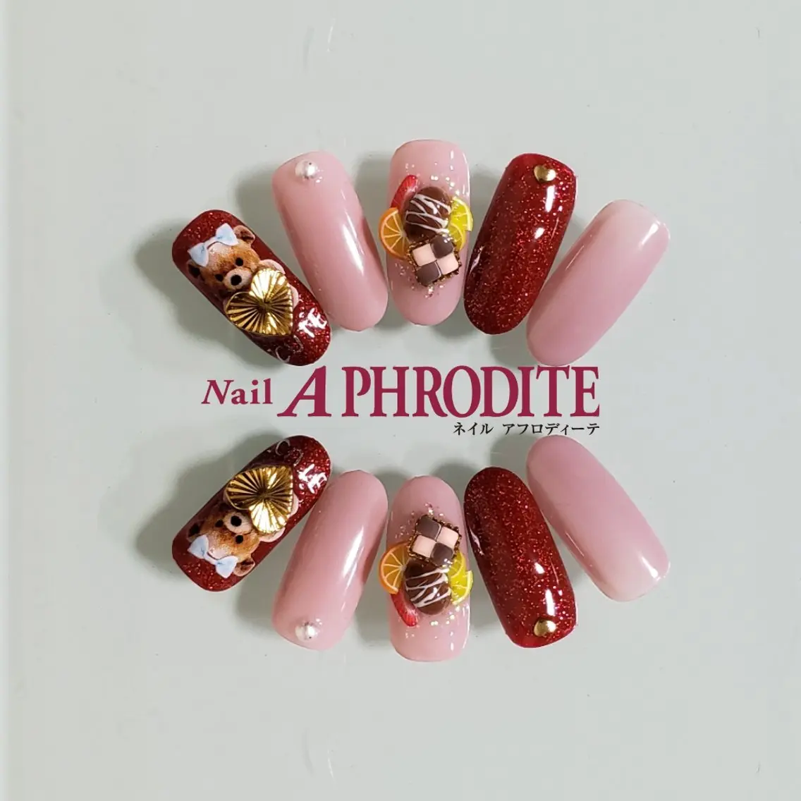ネイル ジェルネイル ニュアンスネイル スカルプネイル ソフトジェル ネイルチップ ハンドネイル Nail Aphroditeのネイルデザイン