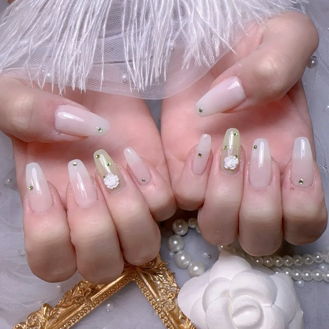 ネイル オーロラネイル フットネイル 韓国ネイル ラメ(グリッター) ラメグラデーション ハンドネイル Belle nail salon 新小岩のネイルデザイン
