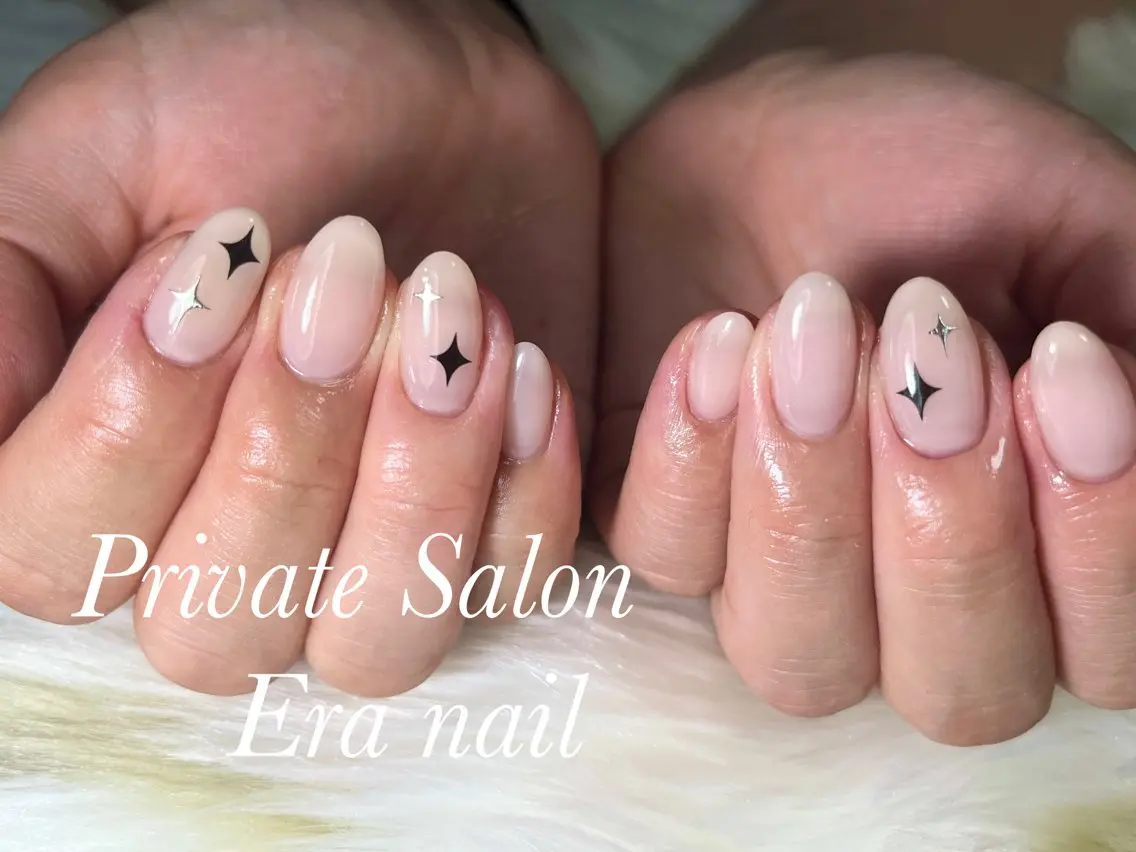 ネイル キラキラネイル Era nailのネイルデザイン