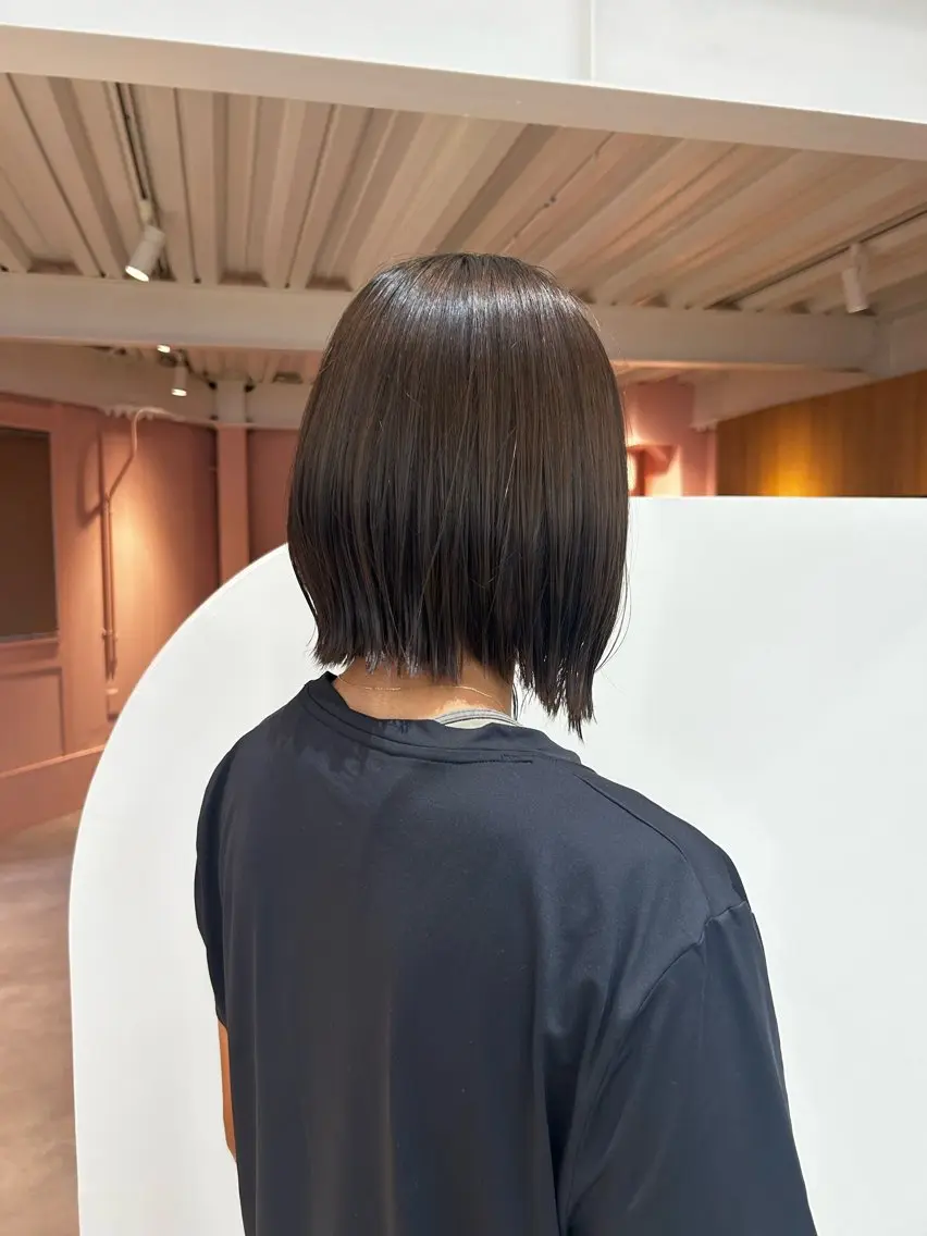 ショート カラー ブラウンカラー モカブラウン enif るいのヘアスタイル