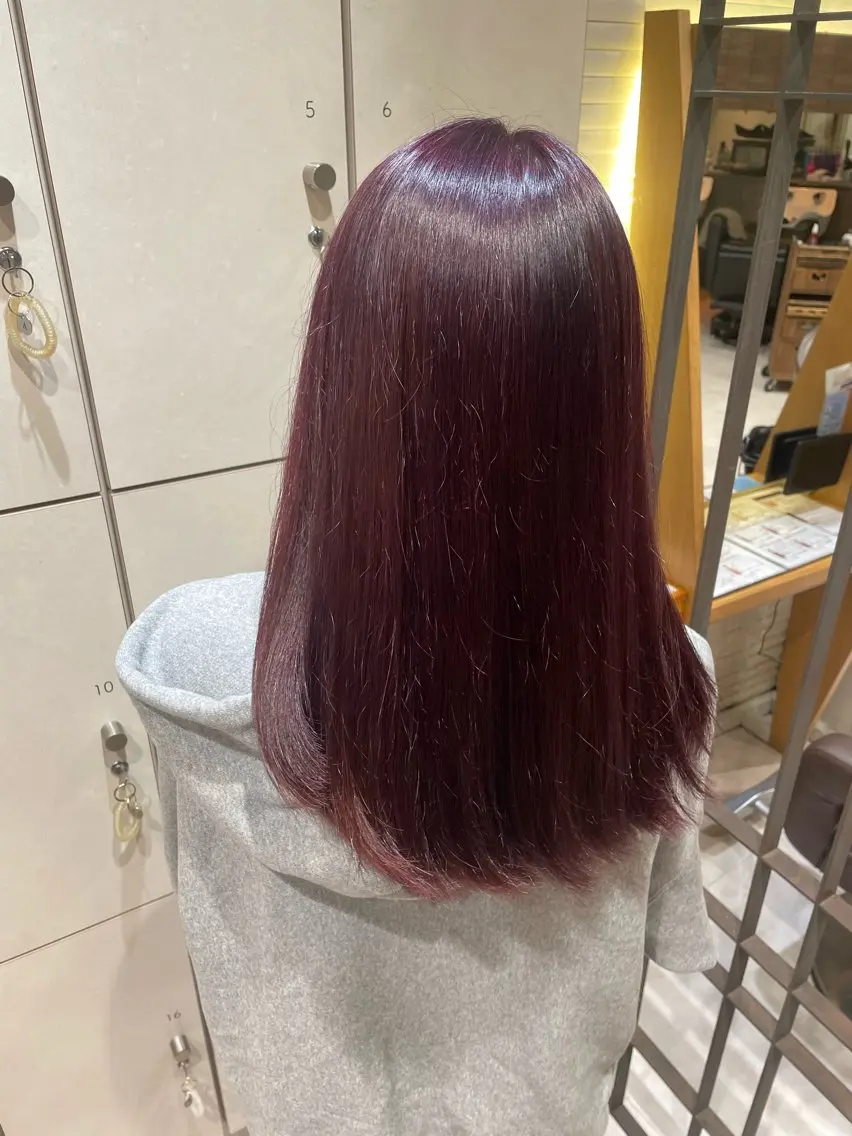 ロング カラー ダブルカラー ピンクカラー 吉川沙知 /ナチュラルカラーのヘアスタイル