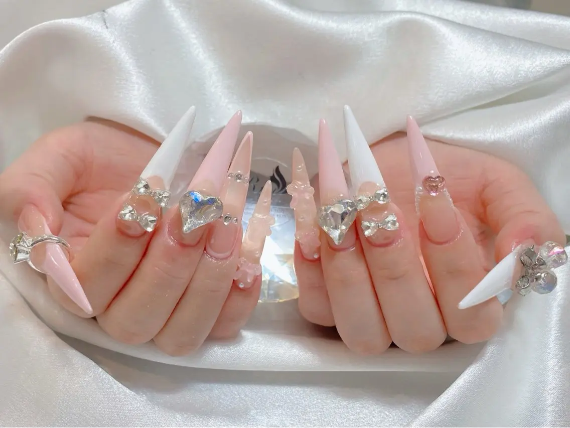 ネイル リンネイルサロン Rinのネイルデザイン