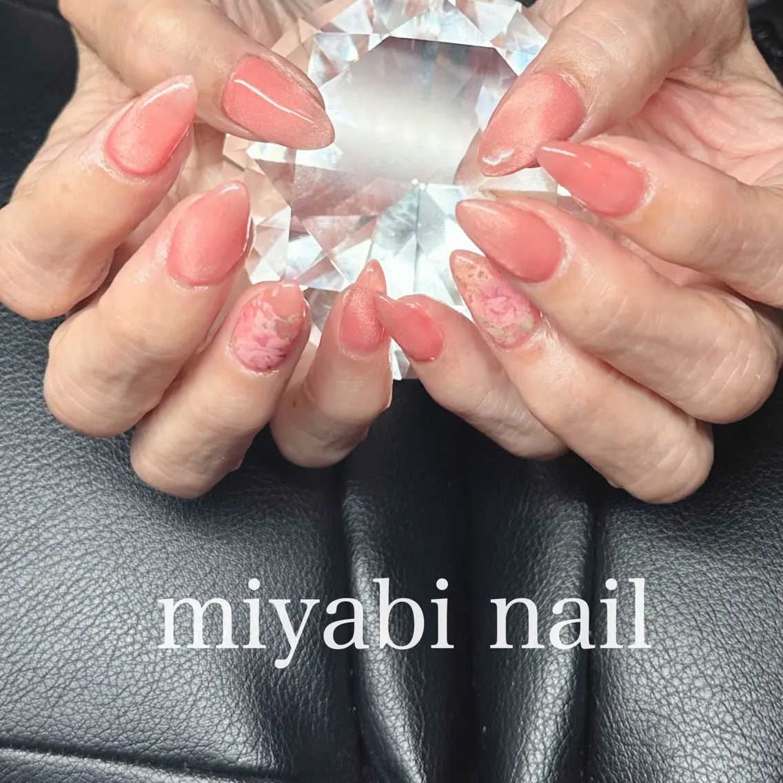 ネイル アートネイル ジェルネイル マグネットネイル 持ち込み ピンク ハンドネイル miyabi nail 桂川駅近くのネイルデザイン