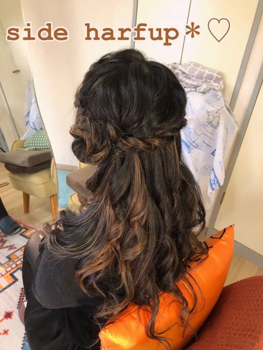 ロング ヘアアレンジ ハーフアップ ロング ヘアセット salon *meehoのネイルデザイン