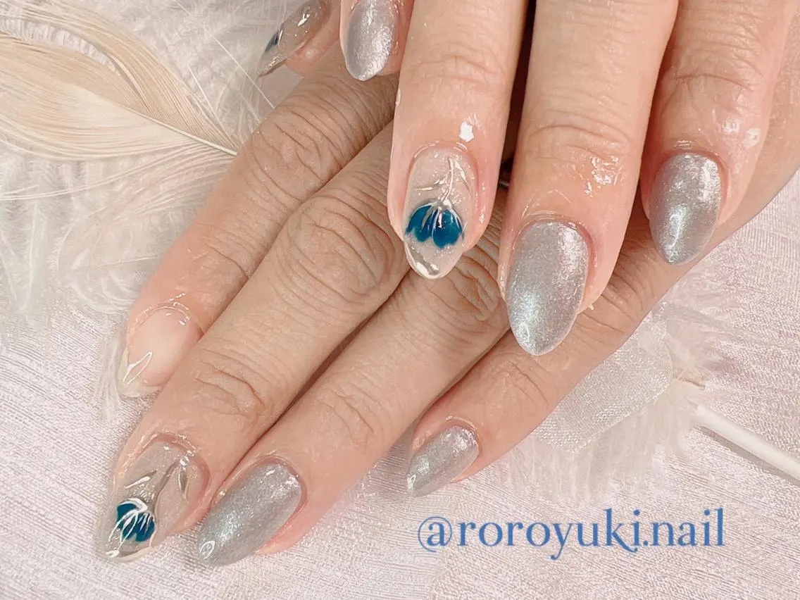 ネイル ハンドネイル Luna nails Yukiのネイルデザイン