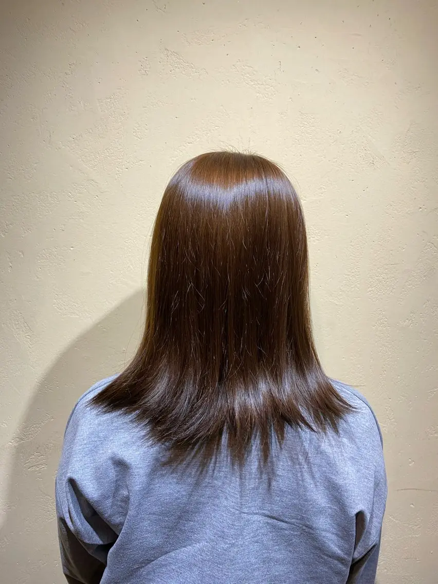 カラー アッシュ ベージュカラー ブリーチ ブリーチなしカラー ヘアカラー saya (サヤ)のヘアスタイル