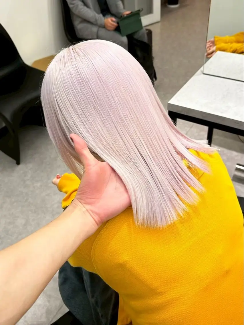 ロング カラー ブリーチ カット ヘアカラー ハイトーン職人 ♡推しカラー♡カイトのヘアスタイル