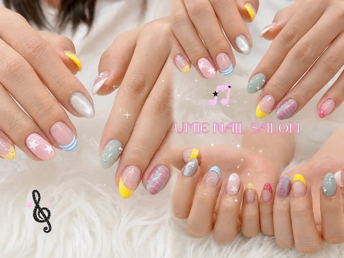 ネイル フットネイル フレンチネイル ジェルネイル ガラスフレンチ マグネットネイル UMIE NAIL SALONのネイルデザイン