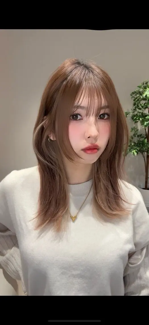 セミロング カラー パーマ ヘアアレンジ ブリーチ イヤリングカラー インナーカラー カット ヘアカラー 小野寺瑞希 /最小顔カットのヘアスタイル