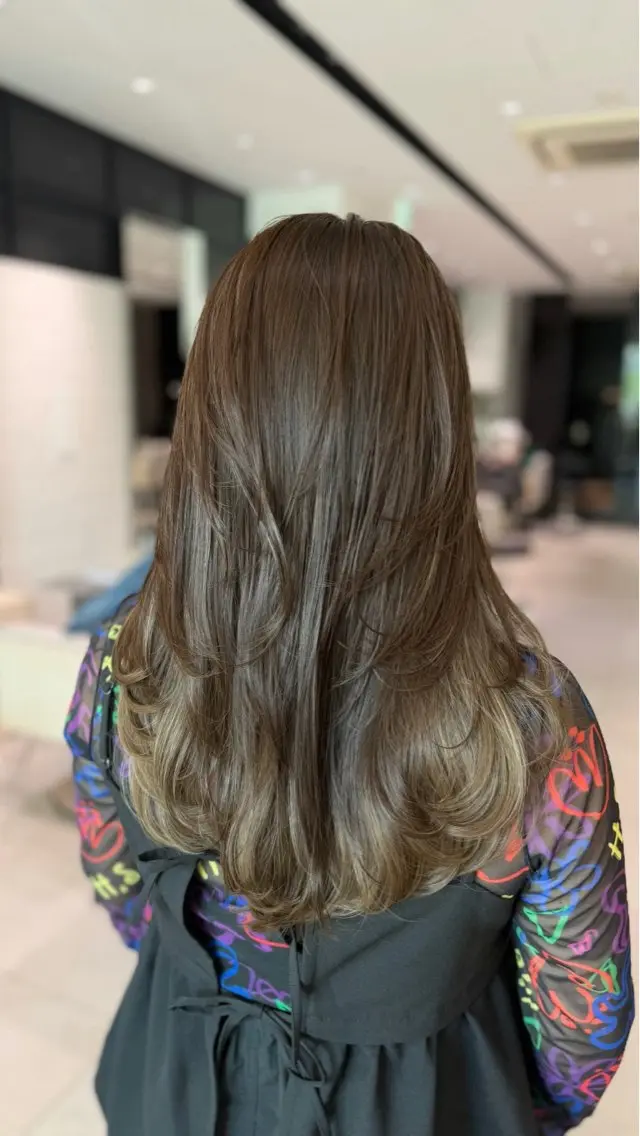 ロング カット 🍓レイヤーカット 大募集🍓佐々木のヘアスタイル