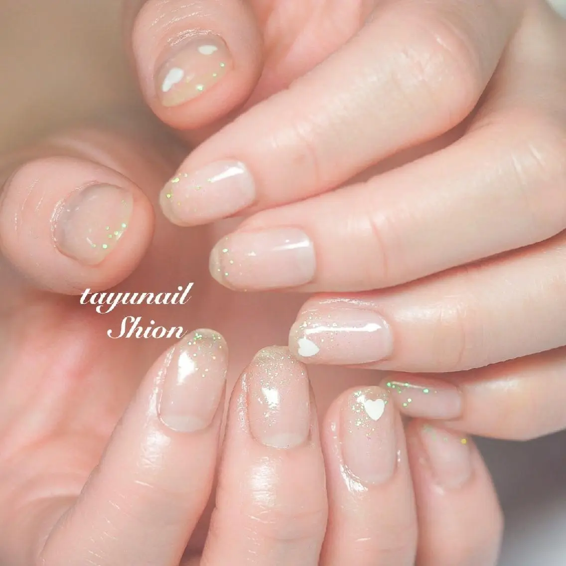 ネイル ブルー ジェルネイル グラデーション ハート ラメ(グリッター) ネイルサロン 【たゆnail】のネイルデザイン