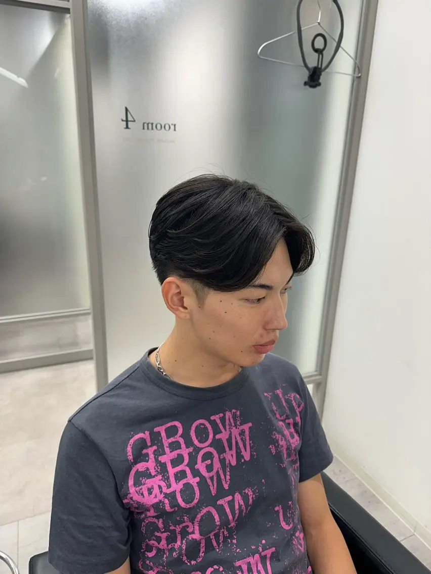 曲がる縮毛矯正+メンズカット+トリートメントの写真