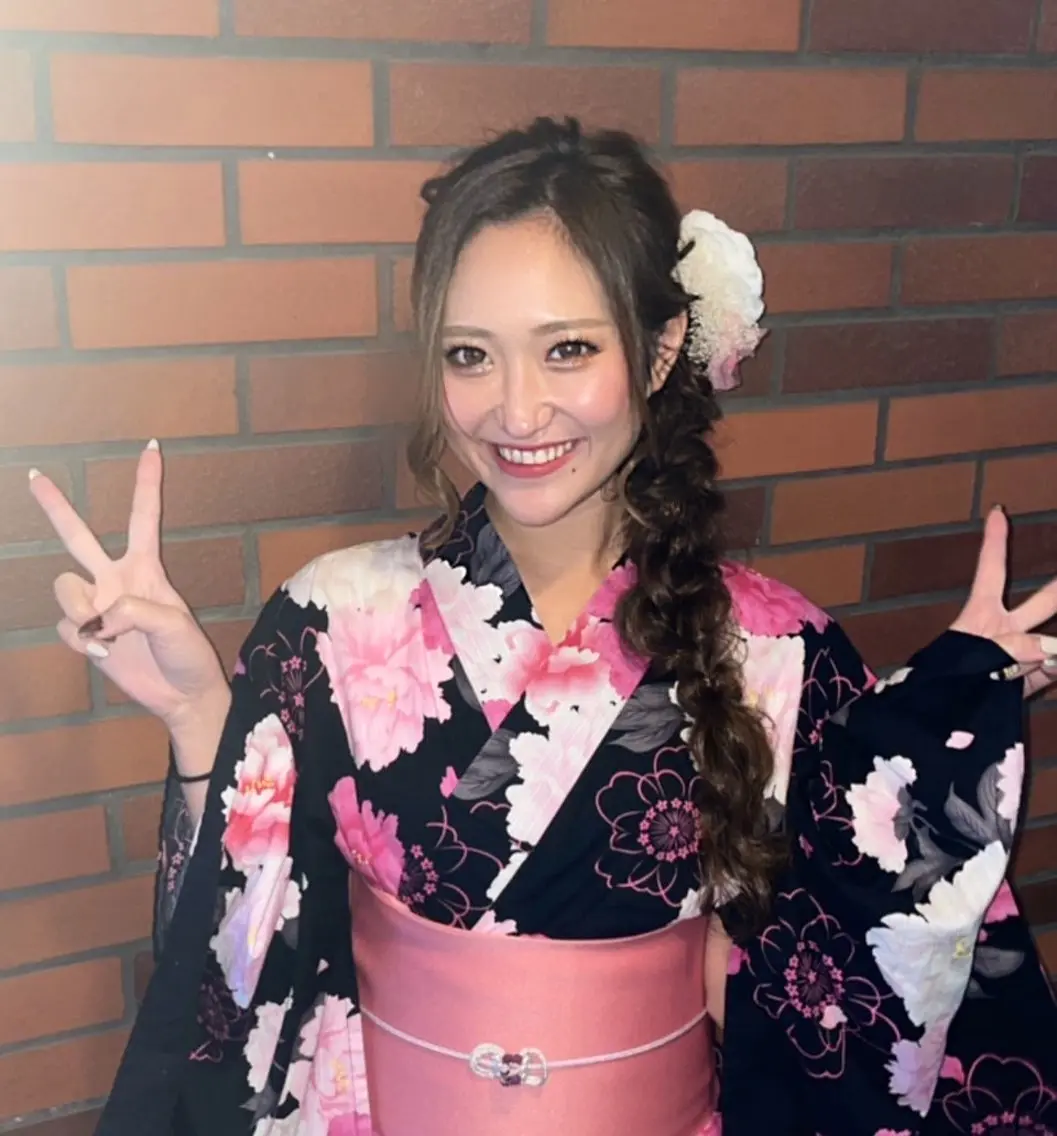 ロング ヘアアレンジ ロング ヘアセット KANA カナのマツエク・マツパデザイン