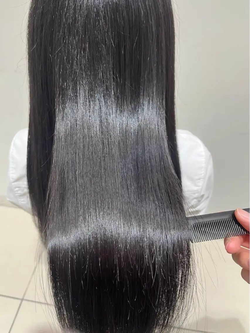 🎀少しでもダメージが気になる方へ🎀オイルストレートパーマ（カット込み）の写真