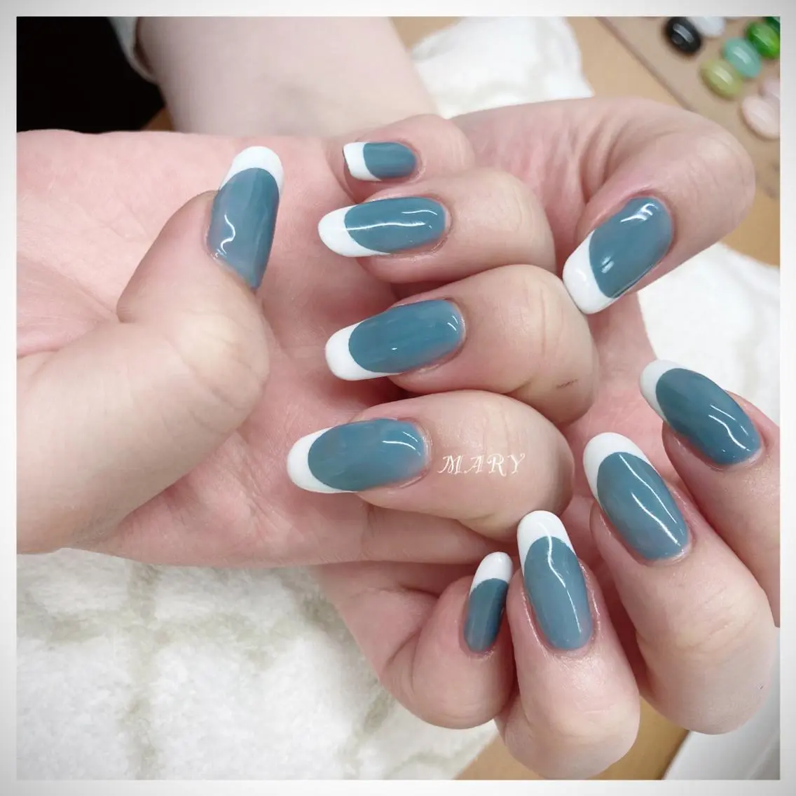 ネイル ブルー フレンチネイル ニュアンスネイル ワンカラーネイル ハンドネイル Mary nail .narumiのネイルデザイン