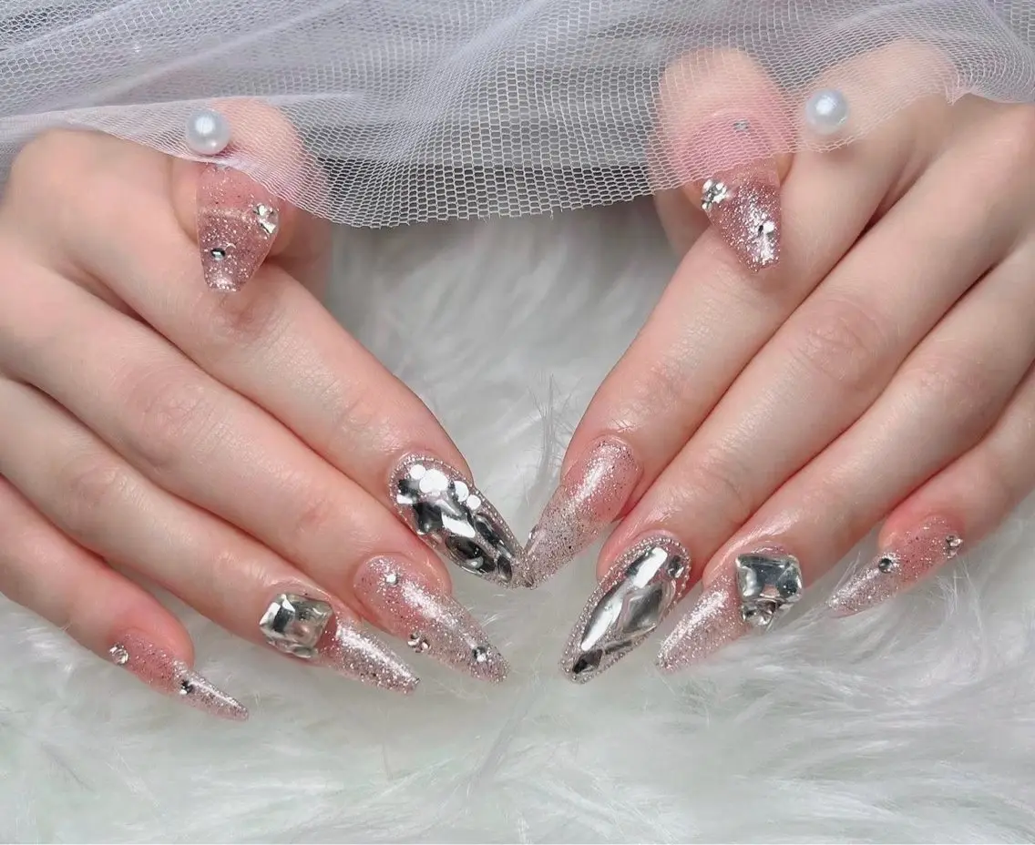 ネイル 韓国ネイル 水色 マグネットネイル ニュアンスネイル オフィスネイル ハンドネイル Hana Rose Nailのネイルデザイン