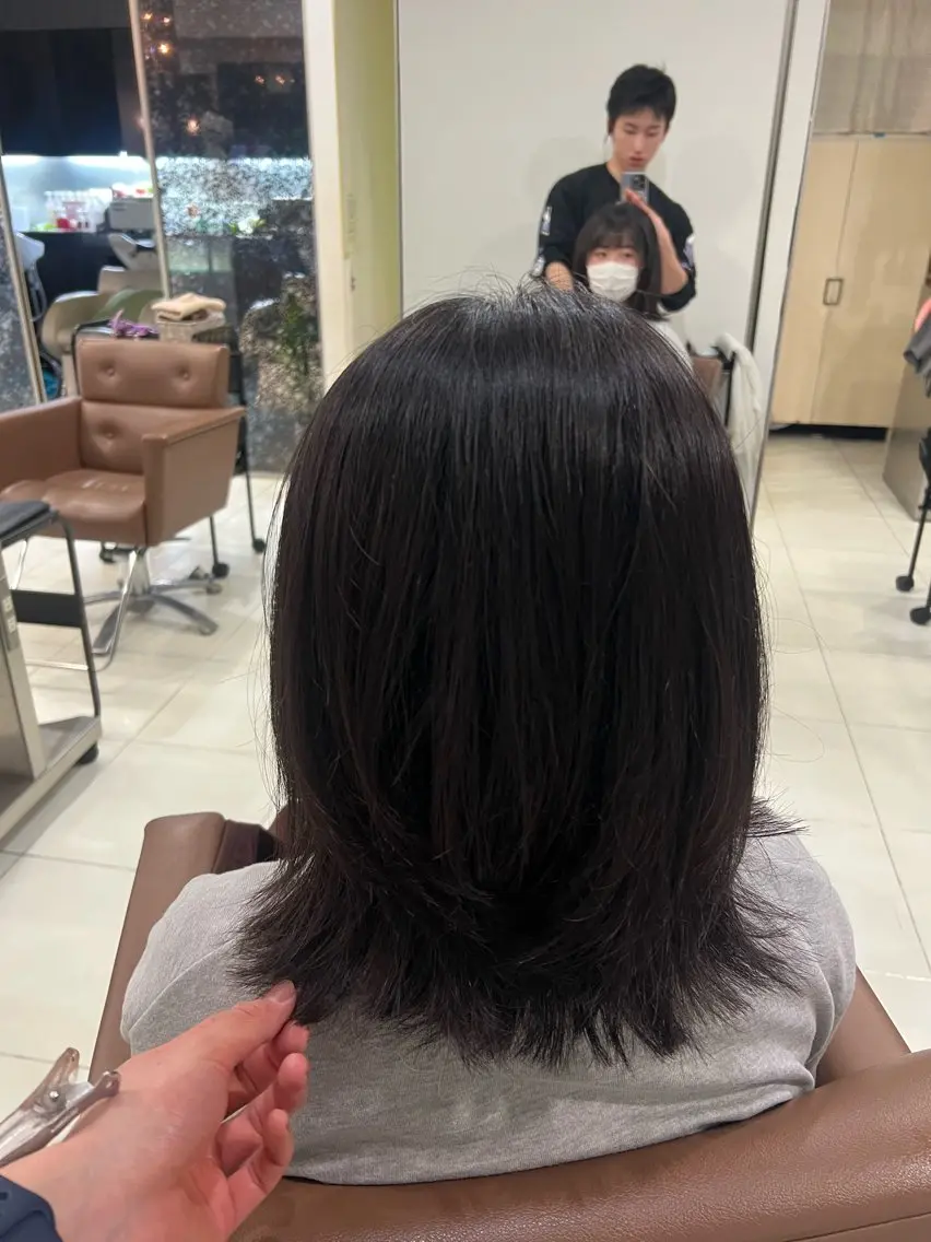 ミディアム くびれヘア くびれレイヤー レイヤーカット 板垣 來夢のヘアスタイル