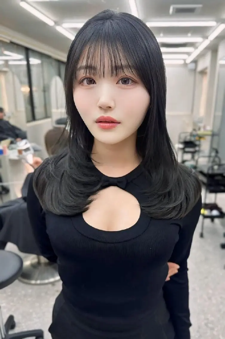 ロング カラー カット ヘアカラー トリートメント Lond Roleのヘアスタイル
