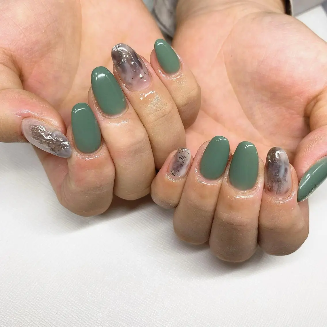 ネイル アートネイル ニュアンスネイル vivi nailのネイルデザイン